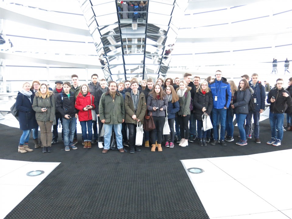 Aus Emmerthal unter die Reichstagskuppel